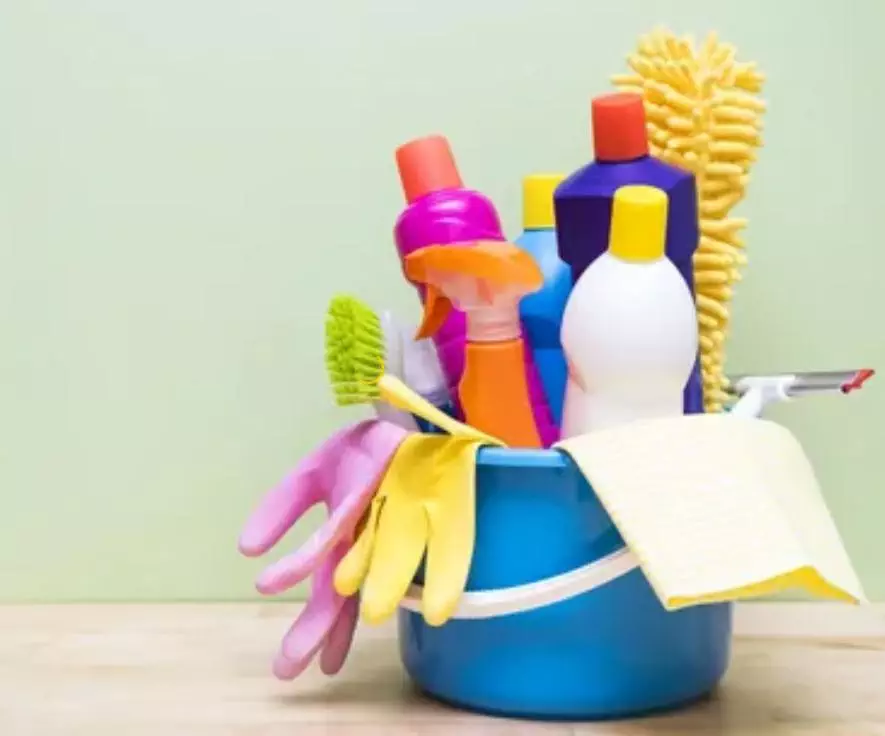 الدليل الكامل لتنظيف منزلك وكيف يمكن أن يحسن صحتك وسعادتك